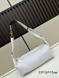 Picture of Dior Handbags _SKUfw239217000fw